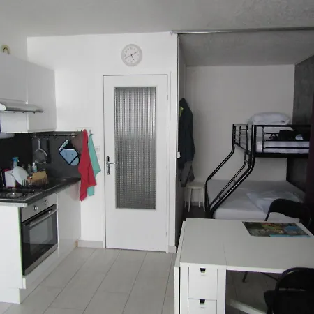 Grand Avec Loggia Bleu Apartment Besse-et-Saint-Anastaise
